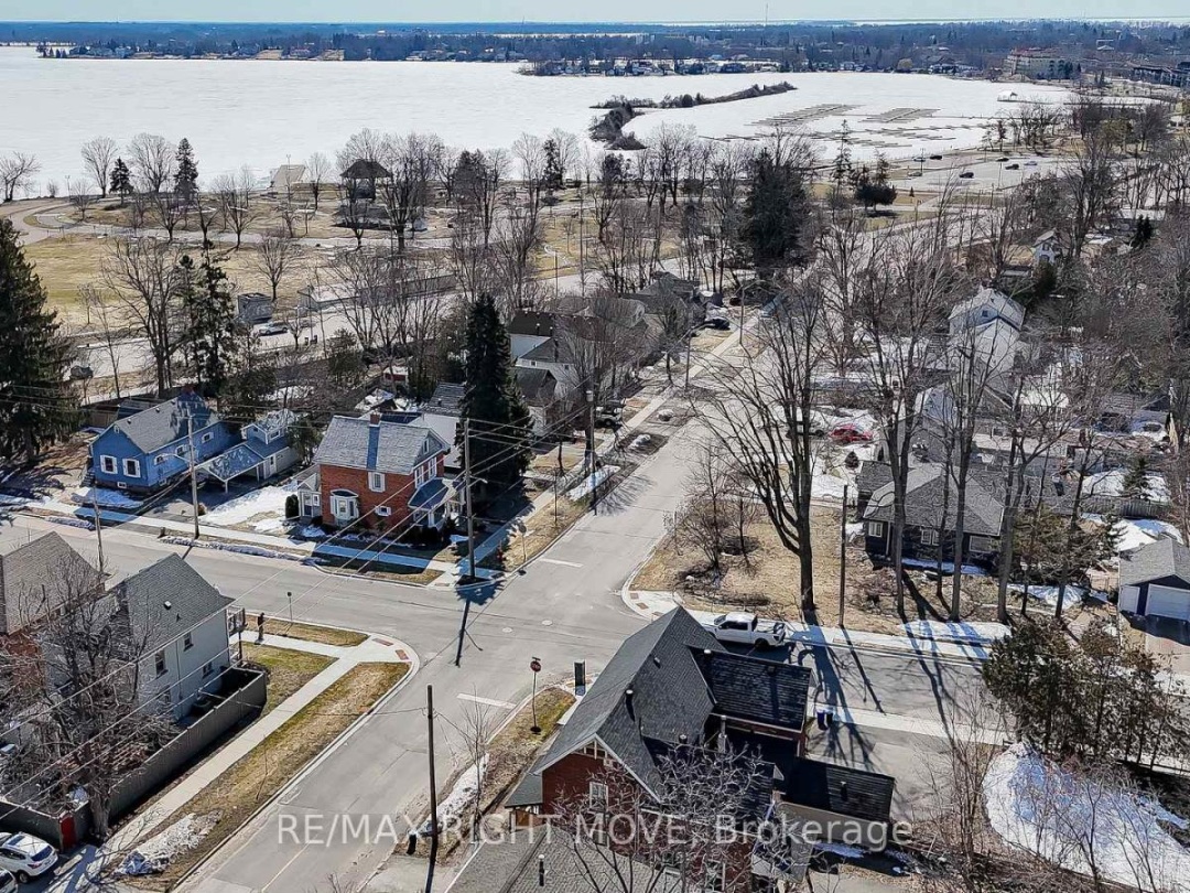 203 CANICE STREET, Orillia