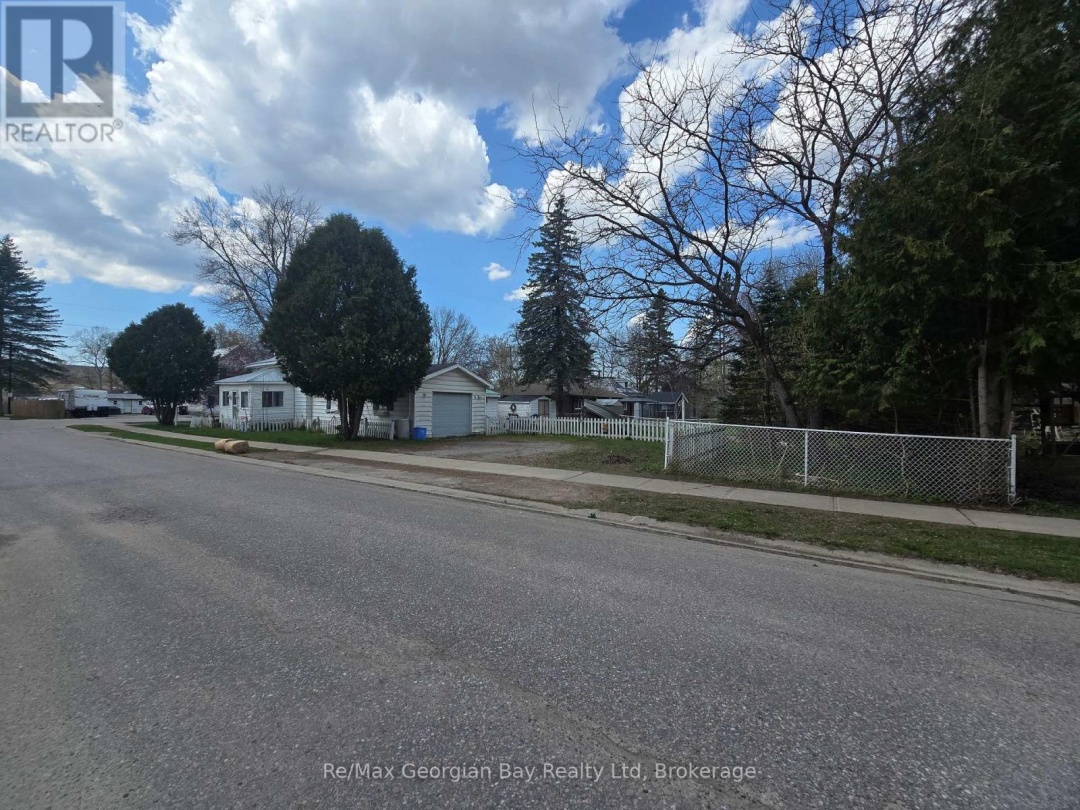 8 MILL STREET, Severn (Coldwater)