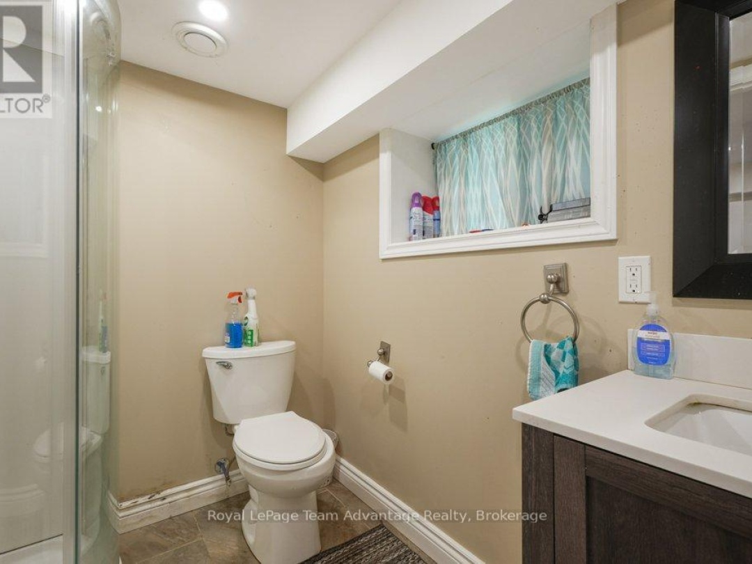 8 EDWARD STREET, 