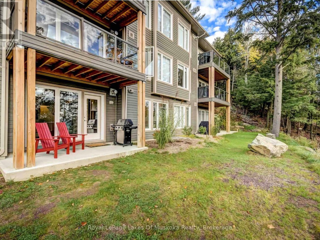 102 - 3 TREE TOPS LANE, Peninsula Lake