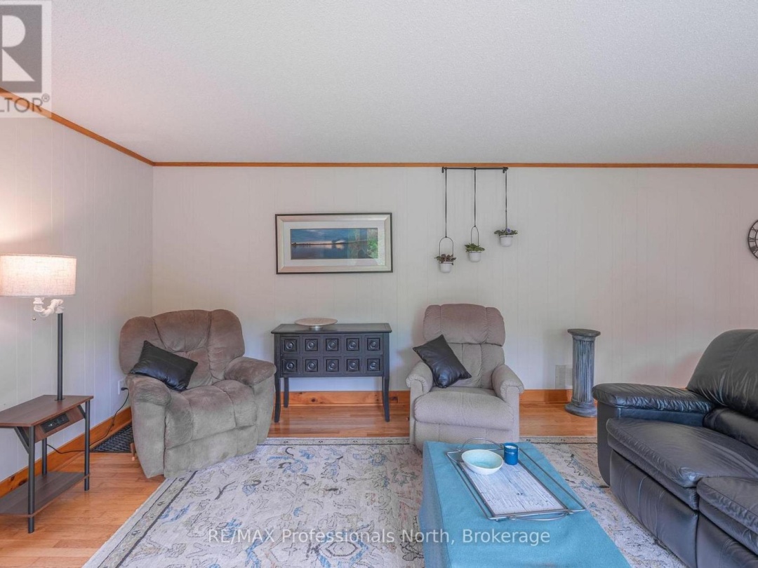 1006 TENNYSON ROAD, 