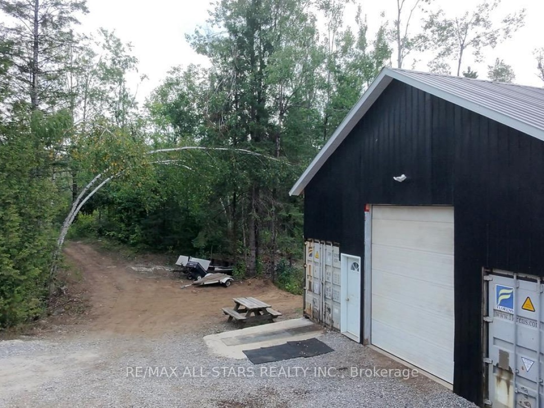 728 GALWAY ROAD, Trent Lakes