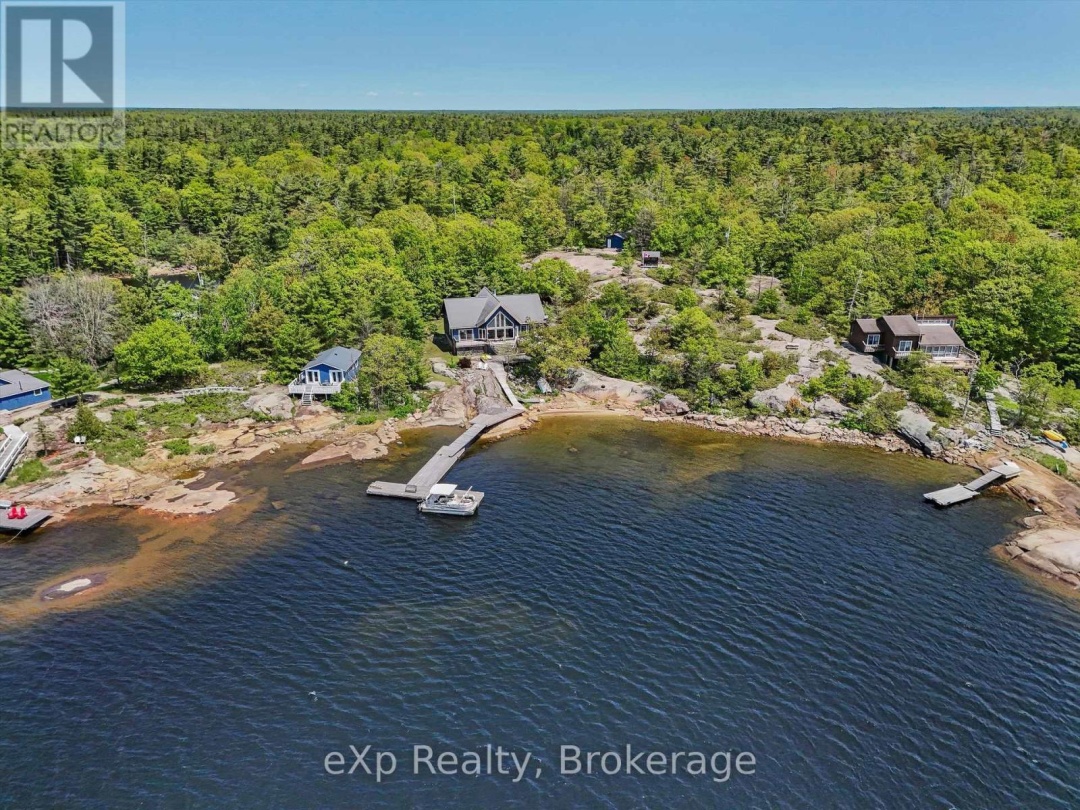6646 1040LITTLEBEAUSOLEIL ISLAND, Georgian Bay