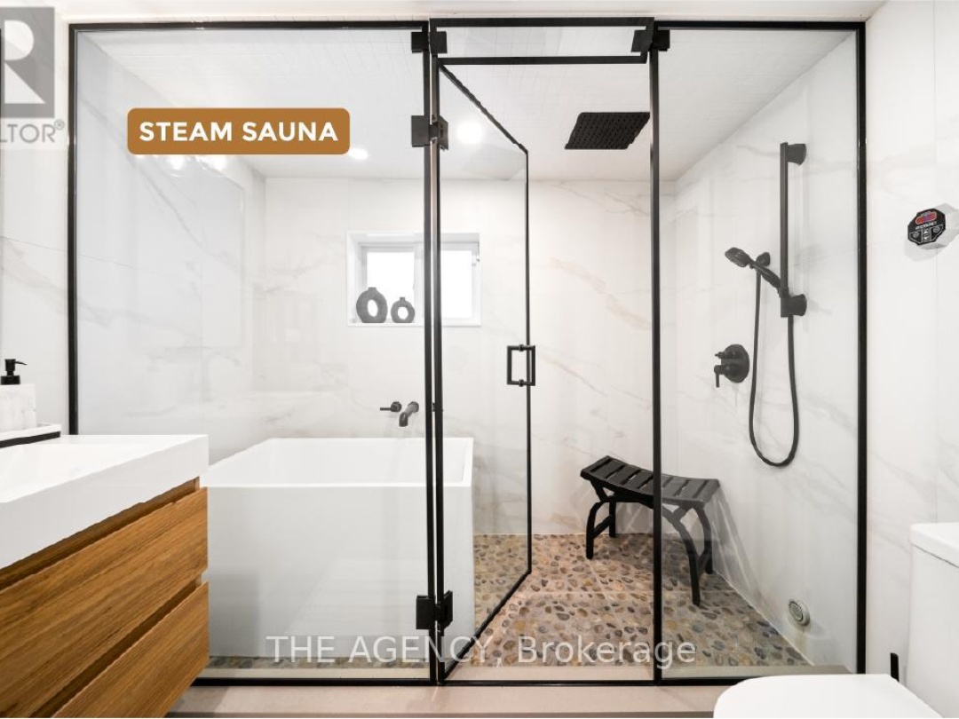 11 FIFTH STREET, Sturgeon Lake