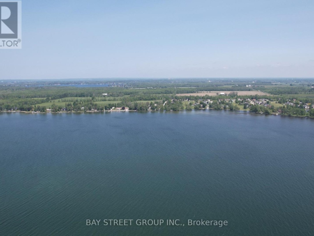 3784 TUPPY DRIVE, Lake Simcoe