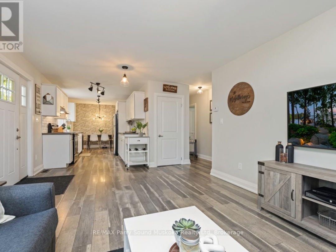 12 BEAVER TRAIL, 