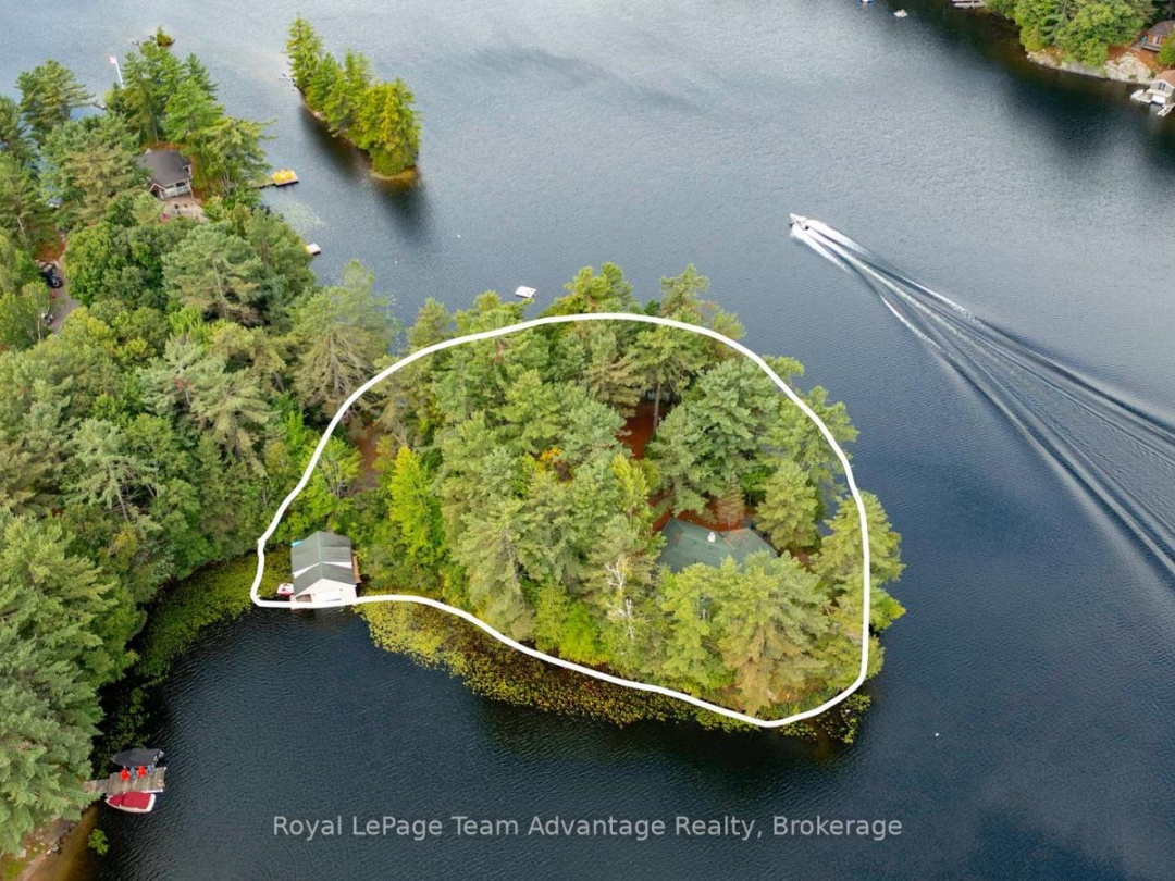 5 FALLINGVIEW TRAIL, 