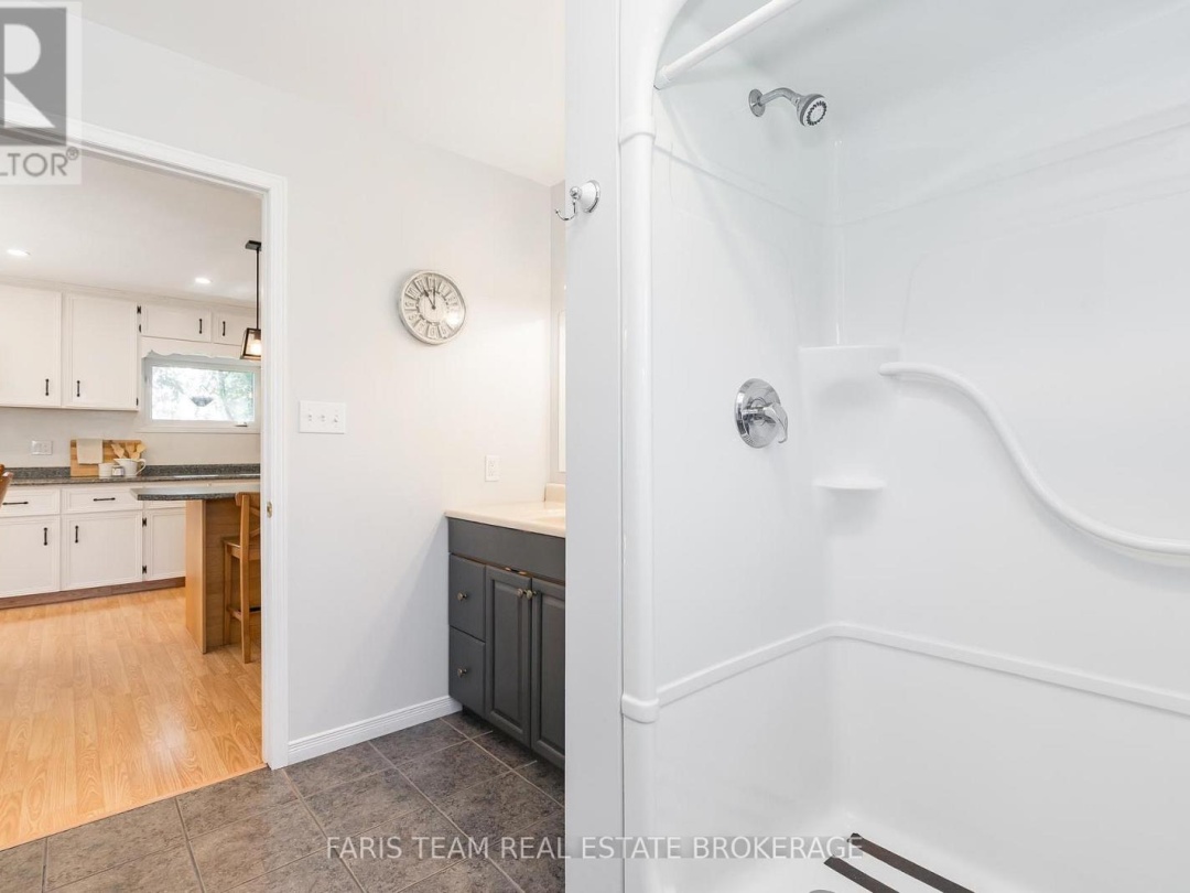 2243 ANDERSON LINE, 