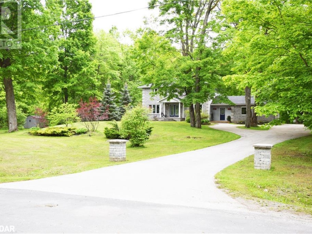 5810 LOWANDA Lane, Sebright
