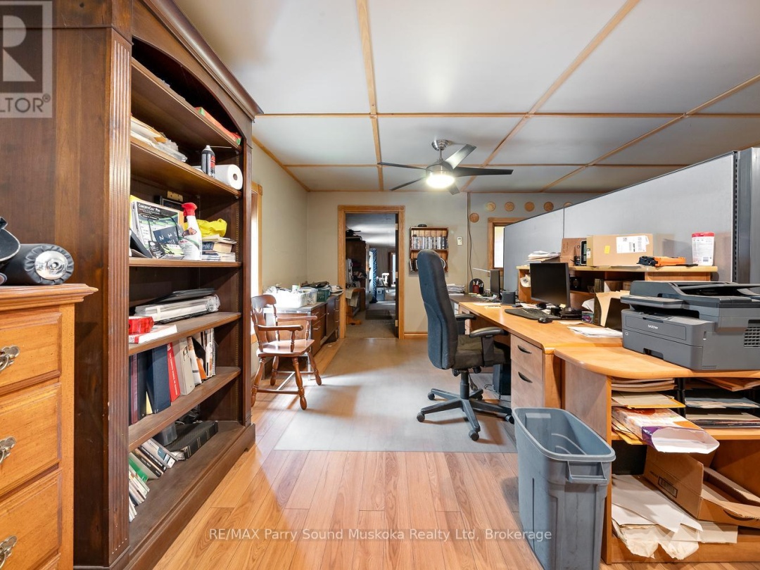 92 BLUE LAKE ROAD, Murdock Lake