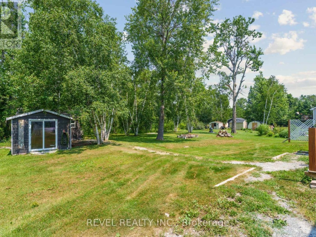 40 GREENWOOD CRESCENT, 