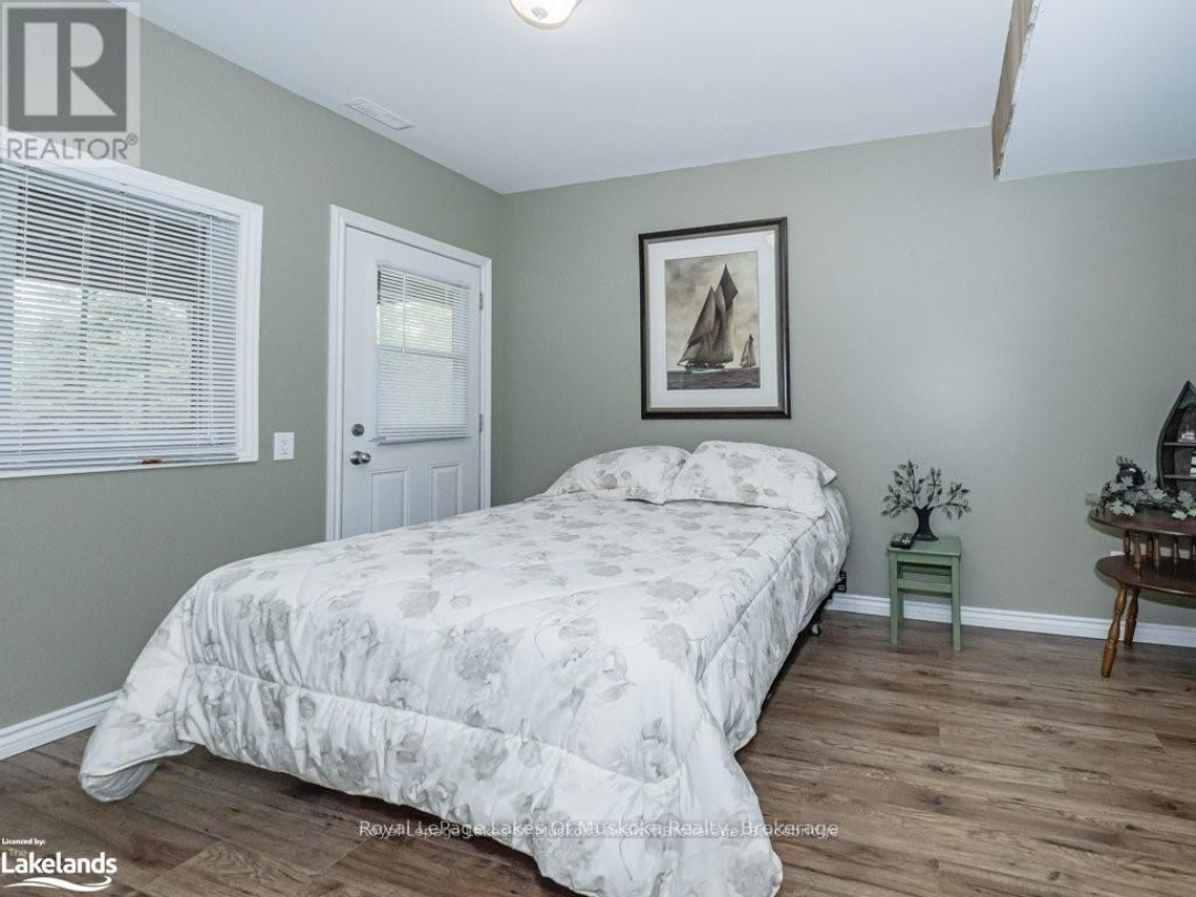 2411 HWY. 118 E. HIGHWAY, Bracebridge (Draper)