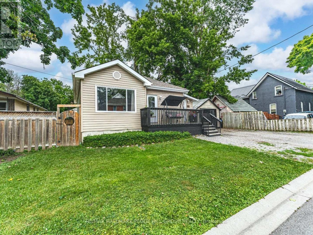 142 DUFFERIN STREET, 