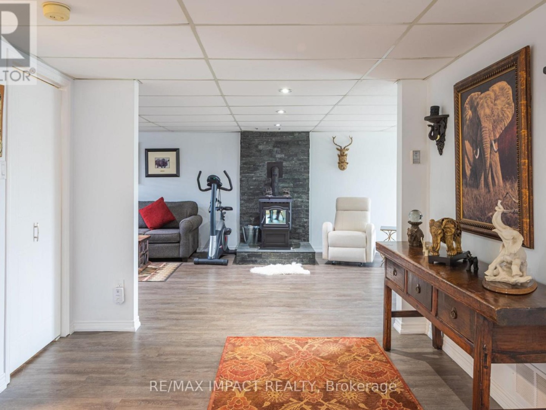 10 CEDARTREE LANE, Kawartha Lakes (Bobcaygeon)