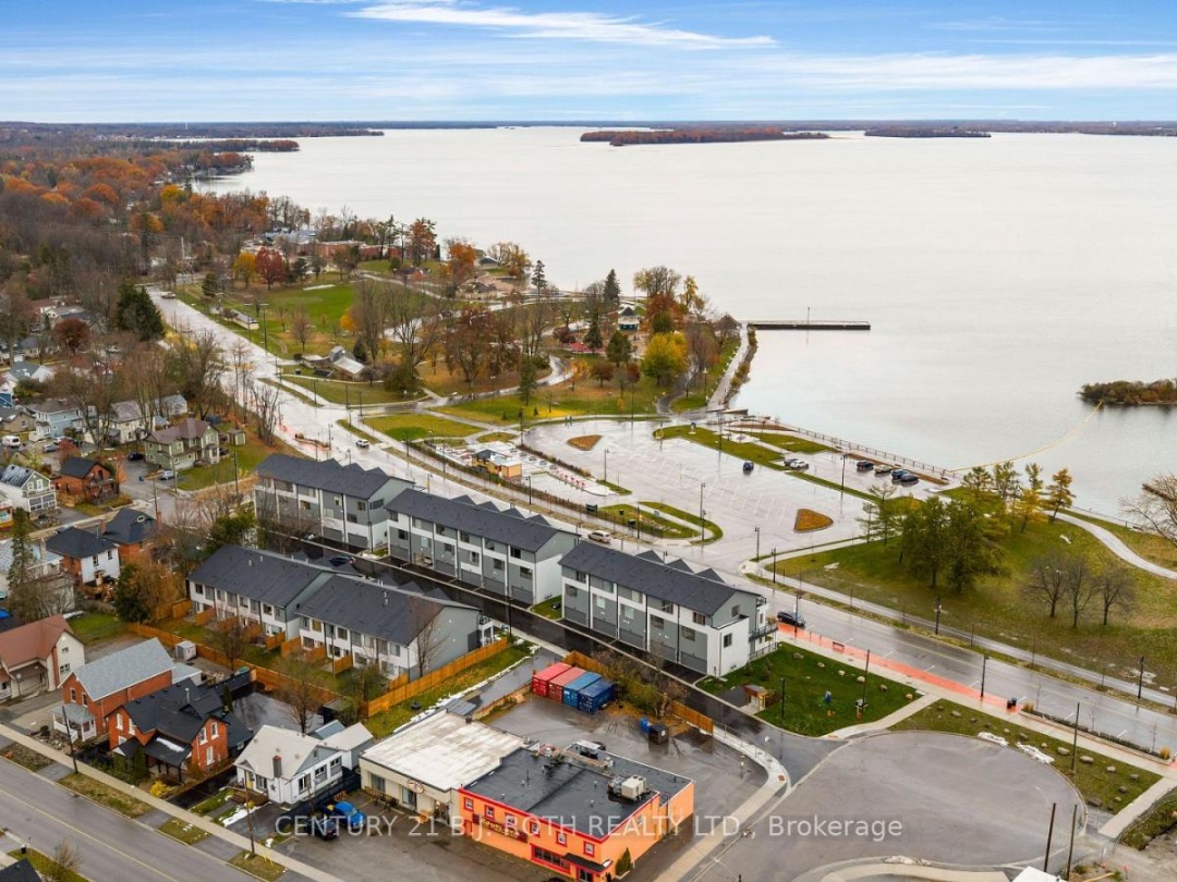 UNIT 12N - 89 LIGHTFOOT DRIVE, 