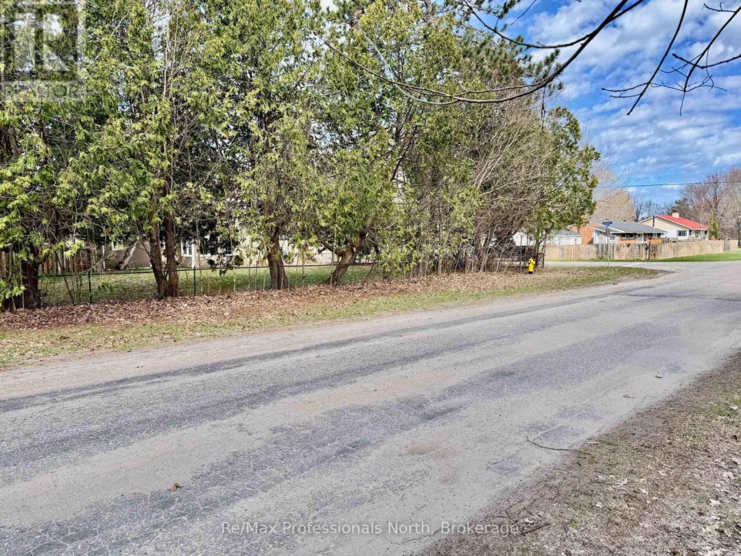 0 FARQUHAR STREET, Gravenhurst (Muskoka (S))