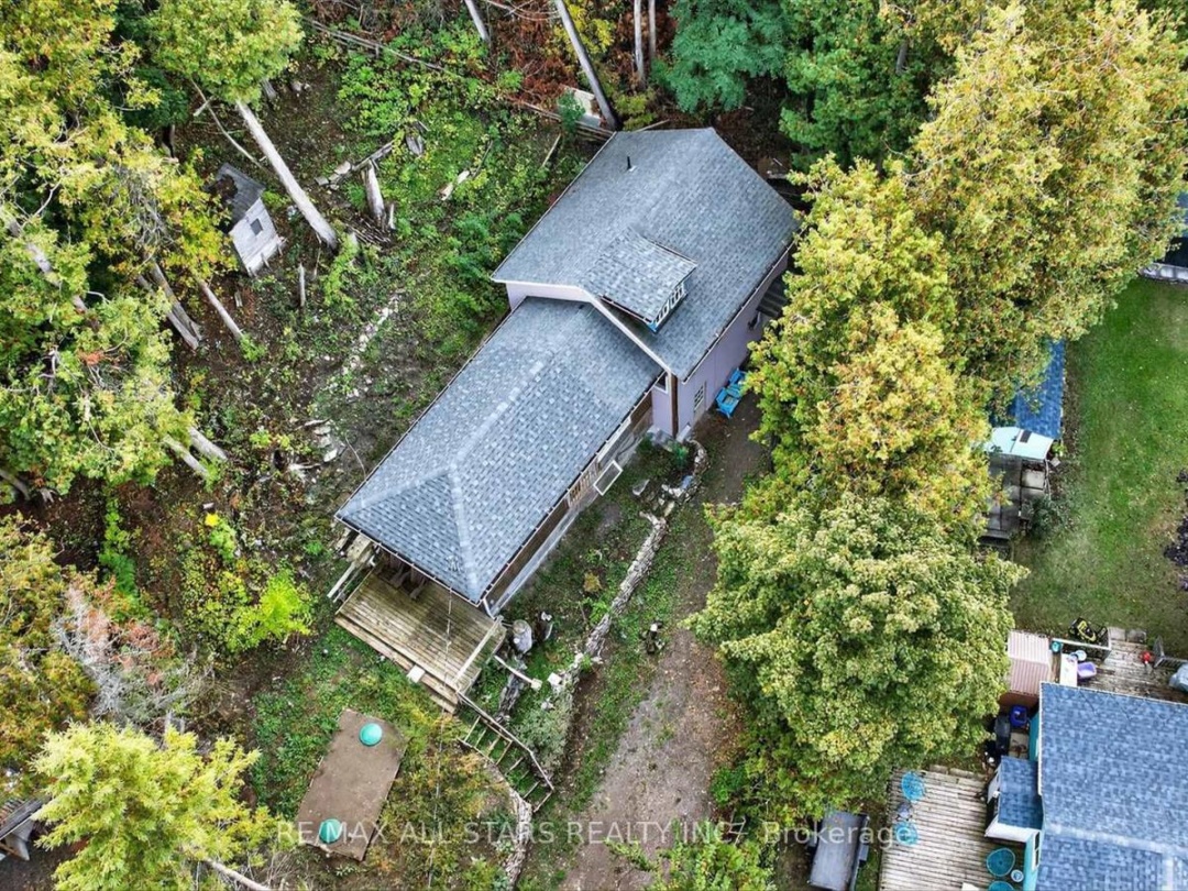 60 ELDER STREET, Sturgeon Lake