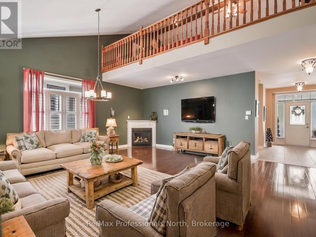 15 MUSKOKA BAY BOULEVARD, Gravenhurst (Muskoka (S))