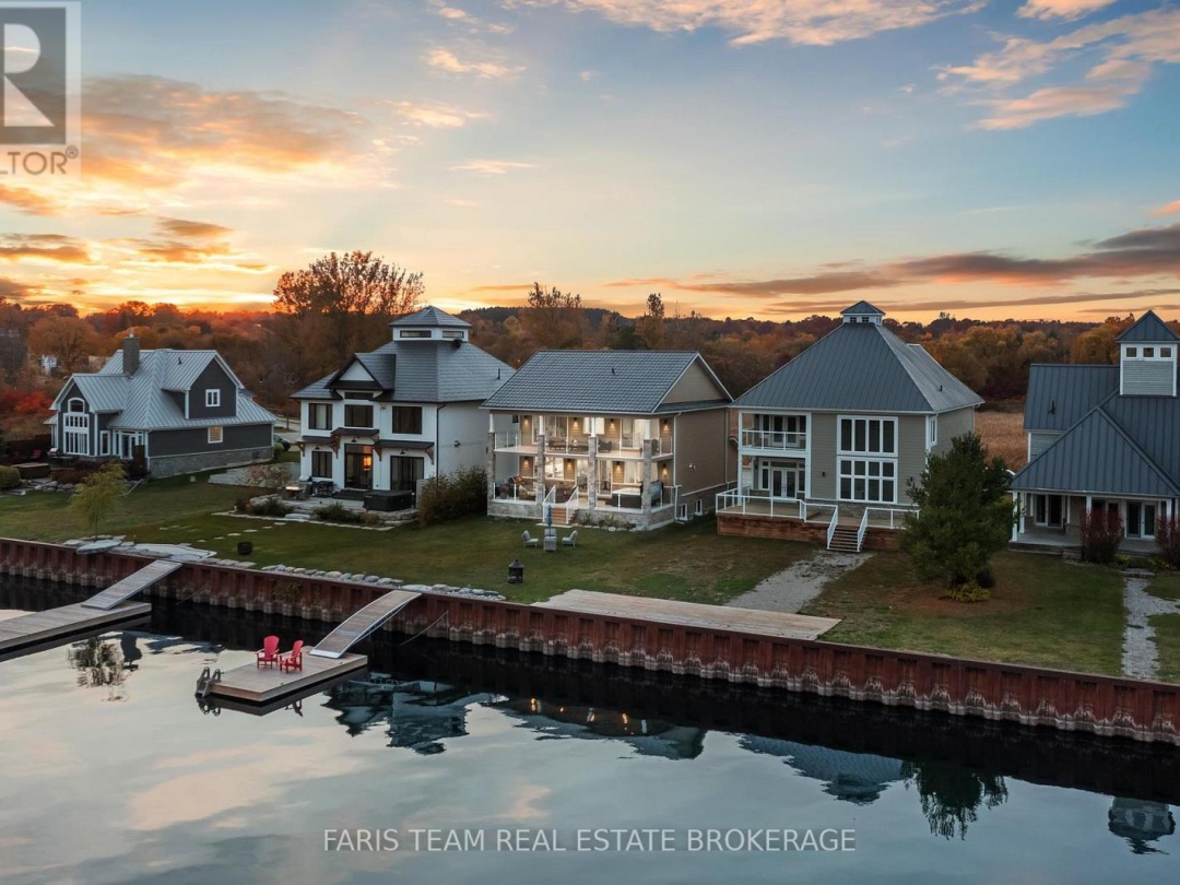 7 DOCK LANE, Georgian Bay