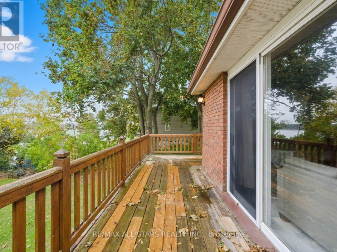 94 PLUM POINT LANE, Lake Scugog