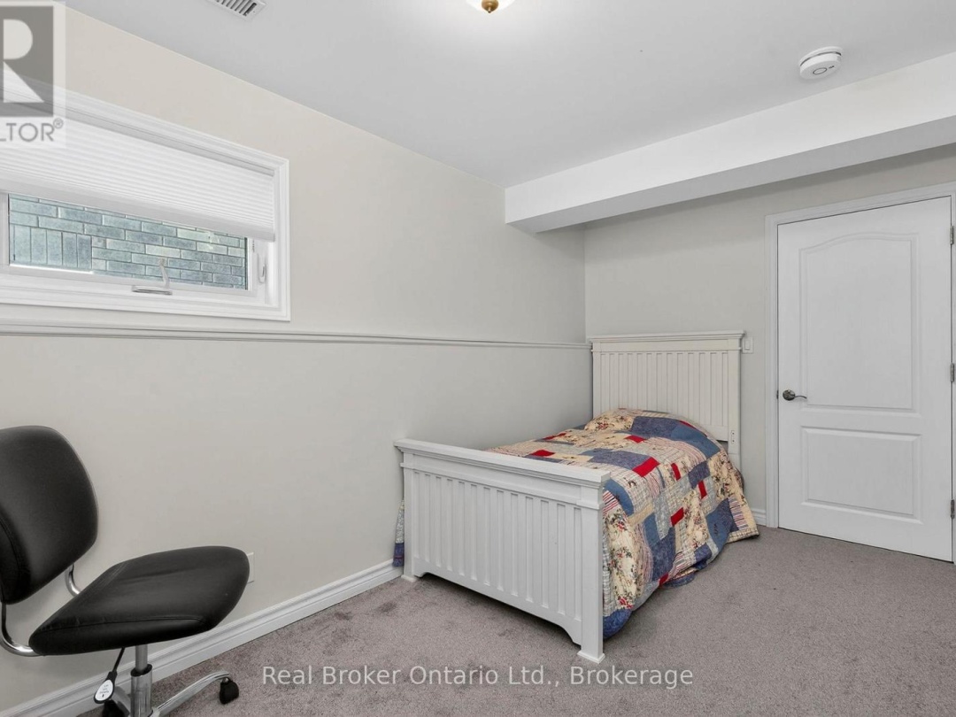 3135 EMPEROR DRIVE, Orillia