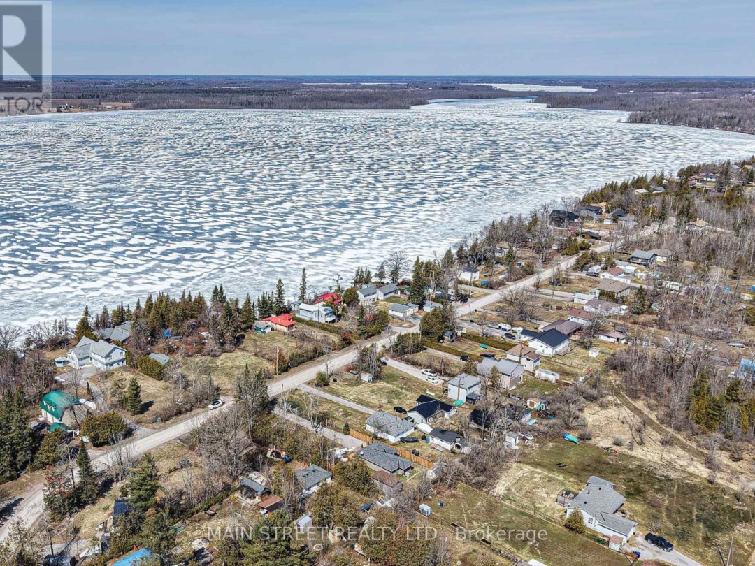 1079 SYLVAN  GLEN DRIVE, Dalrymple Lake