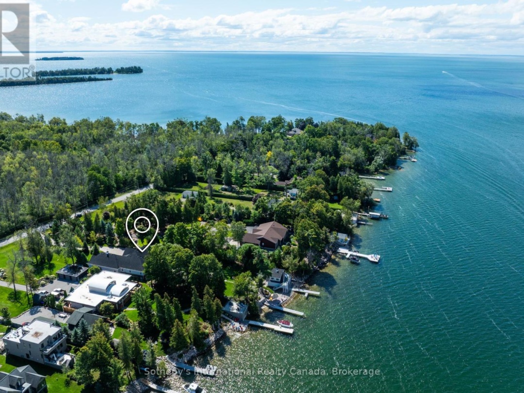 153 CREIGHTON STREET S, Lake Simcoe