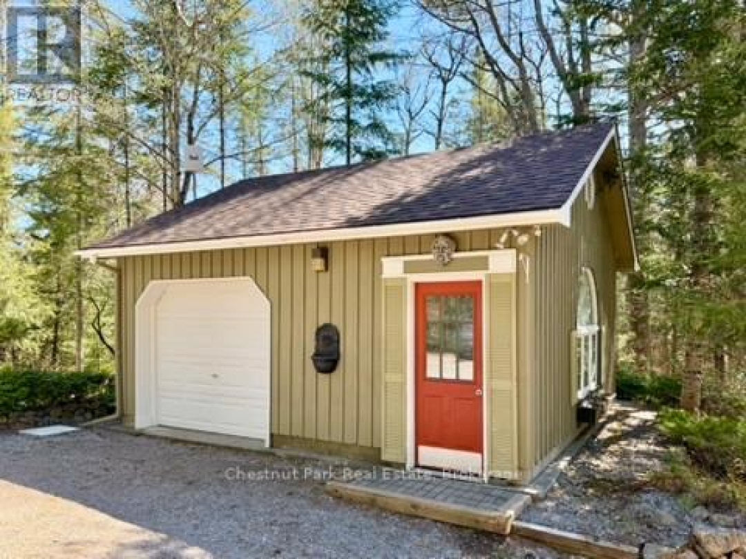10453 COUNTY ROAD 503 ROAD, Gooderham Lake