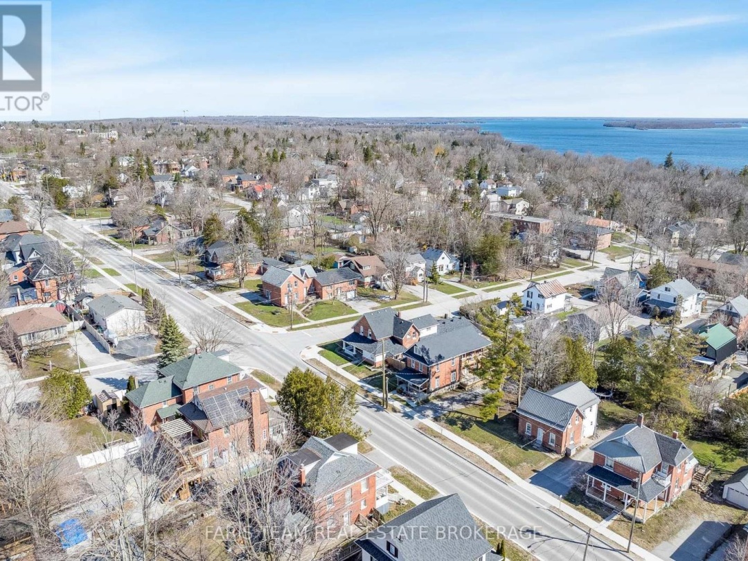 240 LACLIE STREET, Orillia