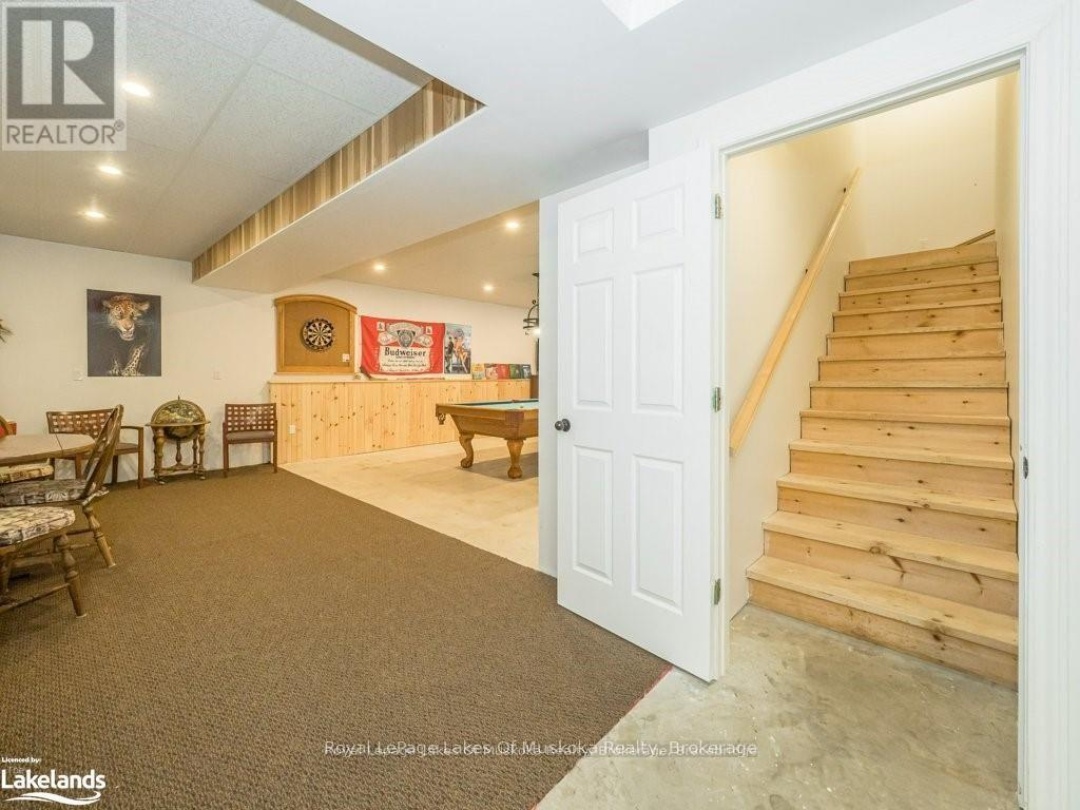 2411 HWY. 118 E. HIGHWAY, Bracebridge (Draper)