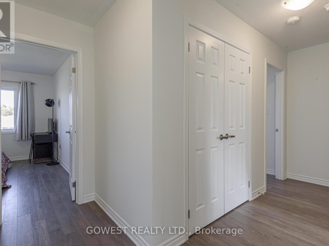 45 STOTHER CRESCENT, Bracebridge (Macaulay)