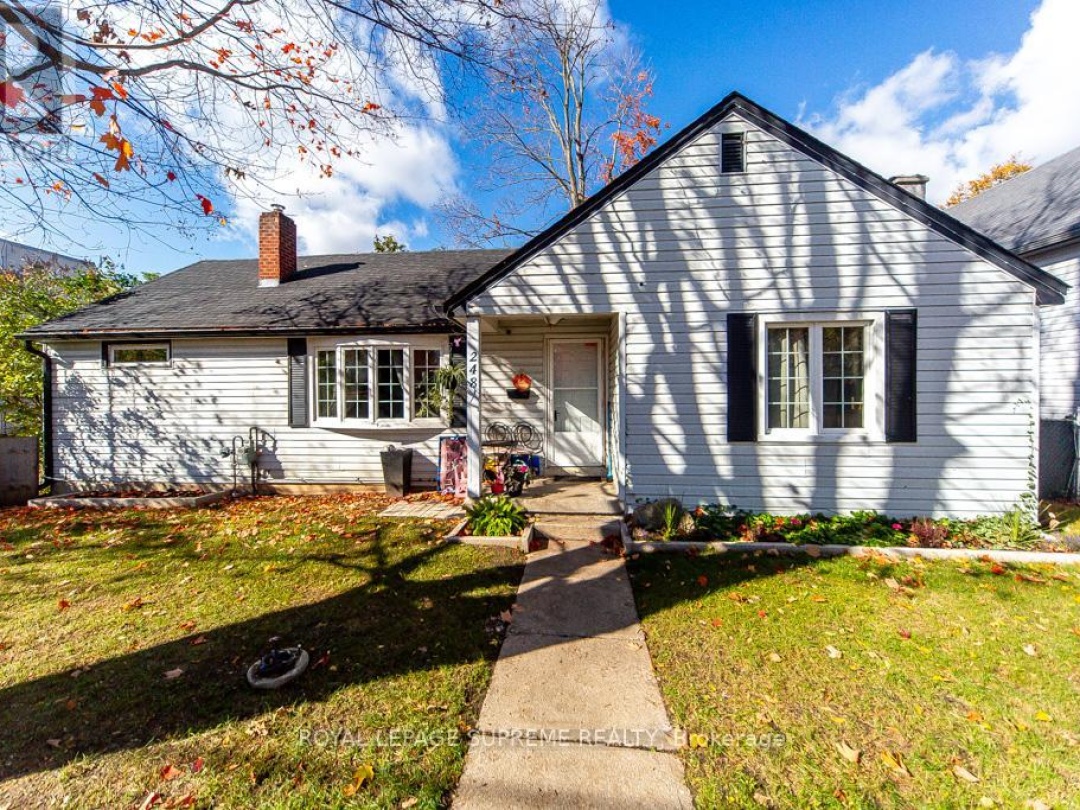 248 MISSISSAGA STREET W, 