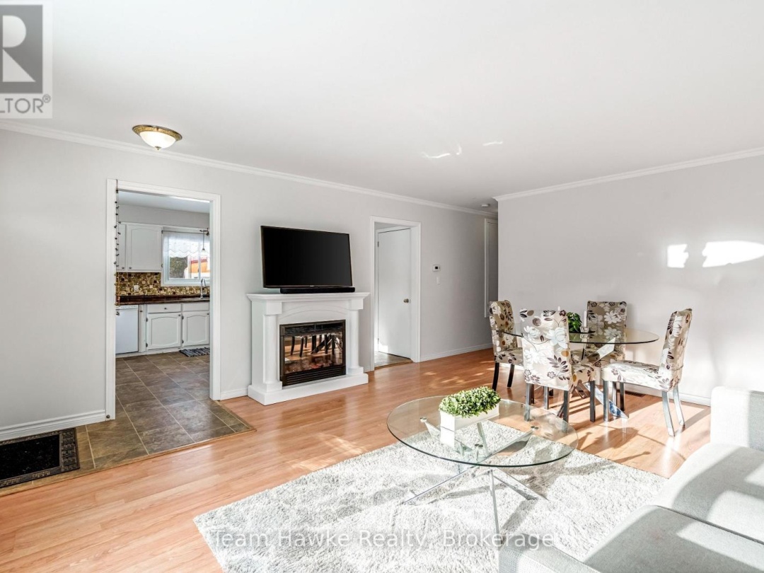 264 KINGFISHER AVENUE, 