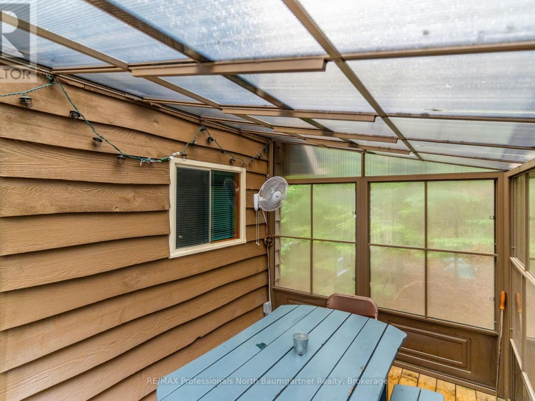 2041 GLAMOR LAKE ROAD, Highlands East (Monmouth)