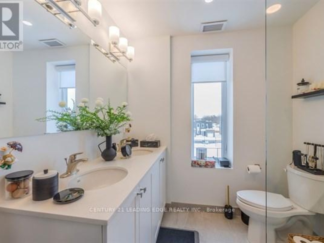 301 - 19B WEST STREET, Cameron Lake