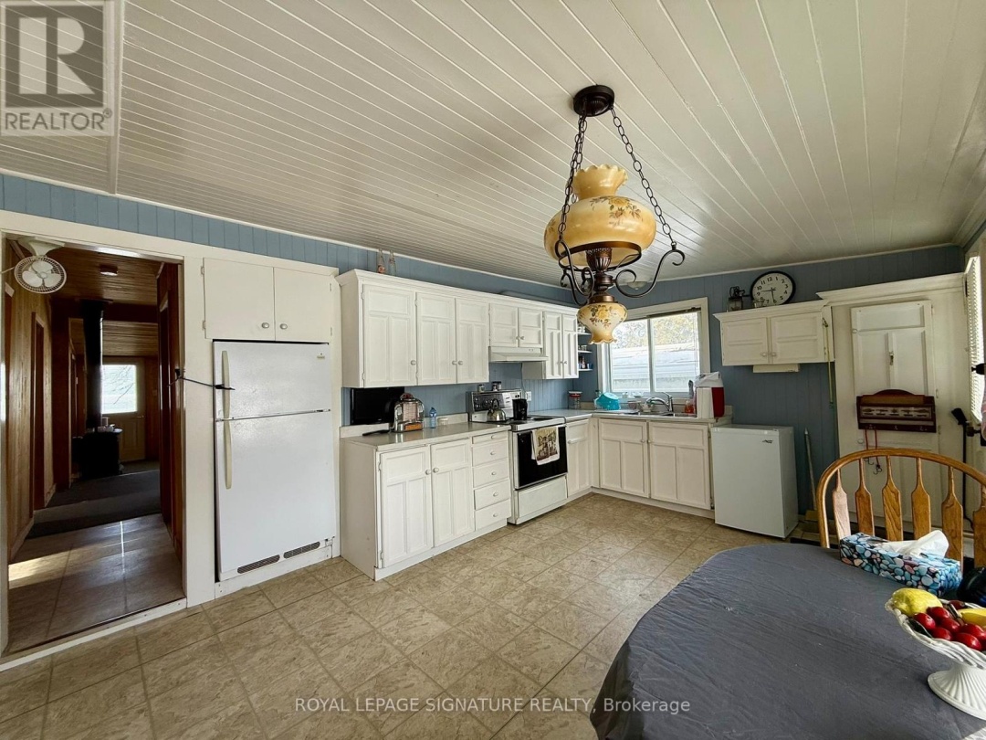 2644 LAKESHORE DRIVE, Lake Simcoe