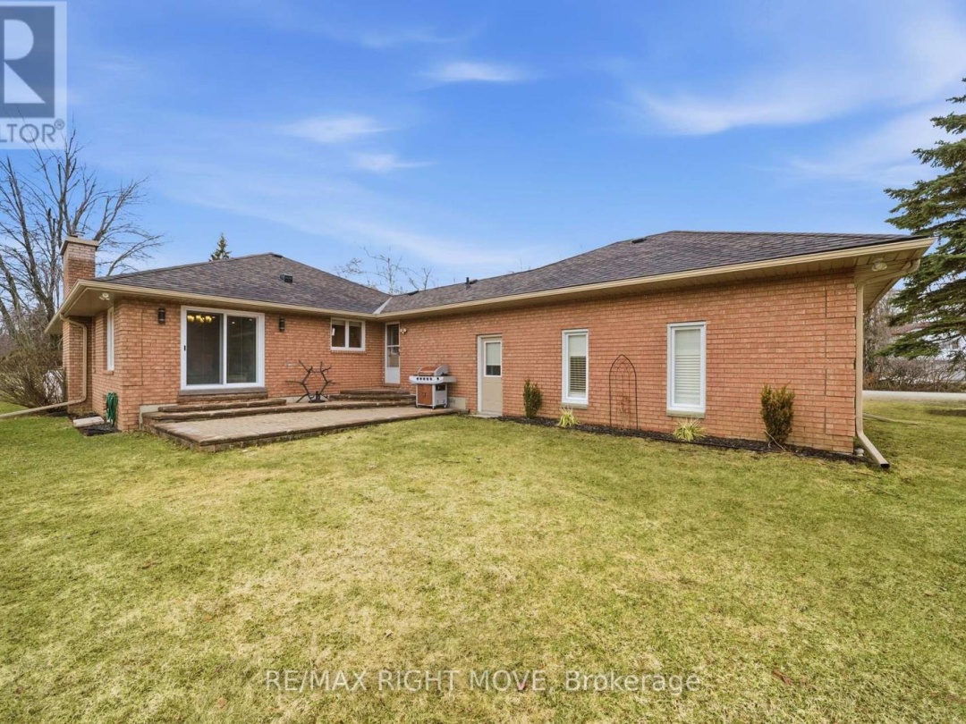 2 LAVENDER COURT, Ramara