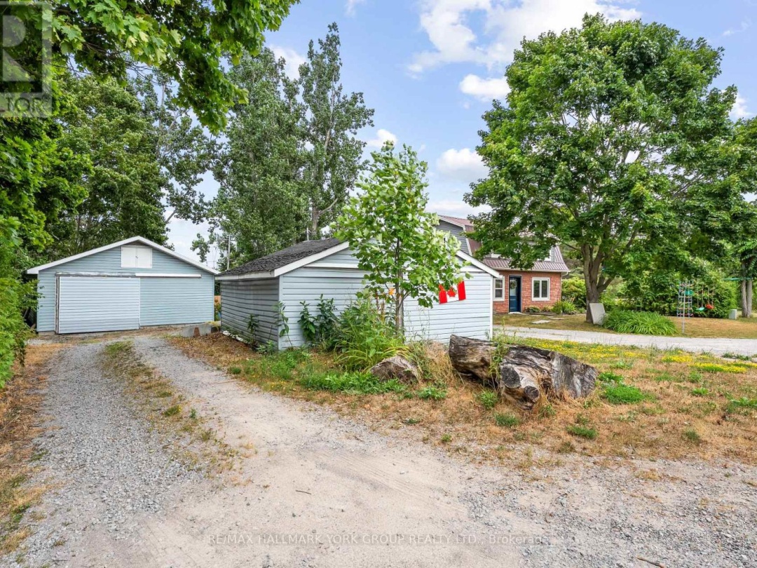 6 MITCHELLVIEW ROAD, Mitchell Lake