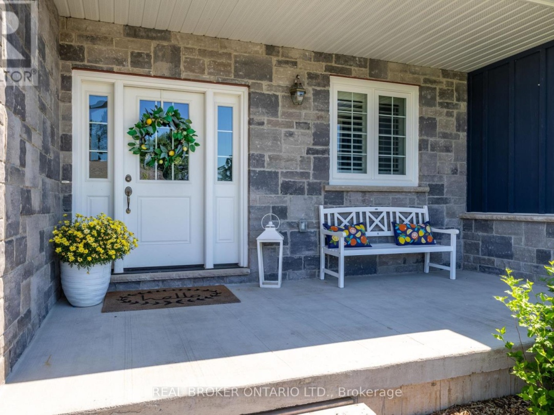 19 CHESLOCK CRESCENT, Oro-Medonte (Warminster)