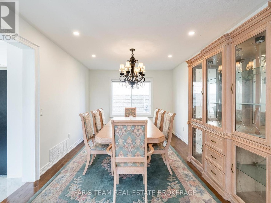 2 VANESSA DRIVE, Orillia
