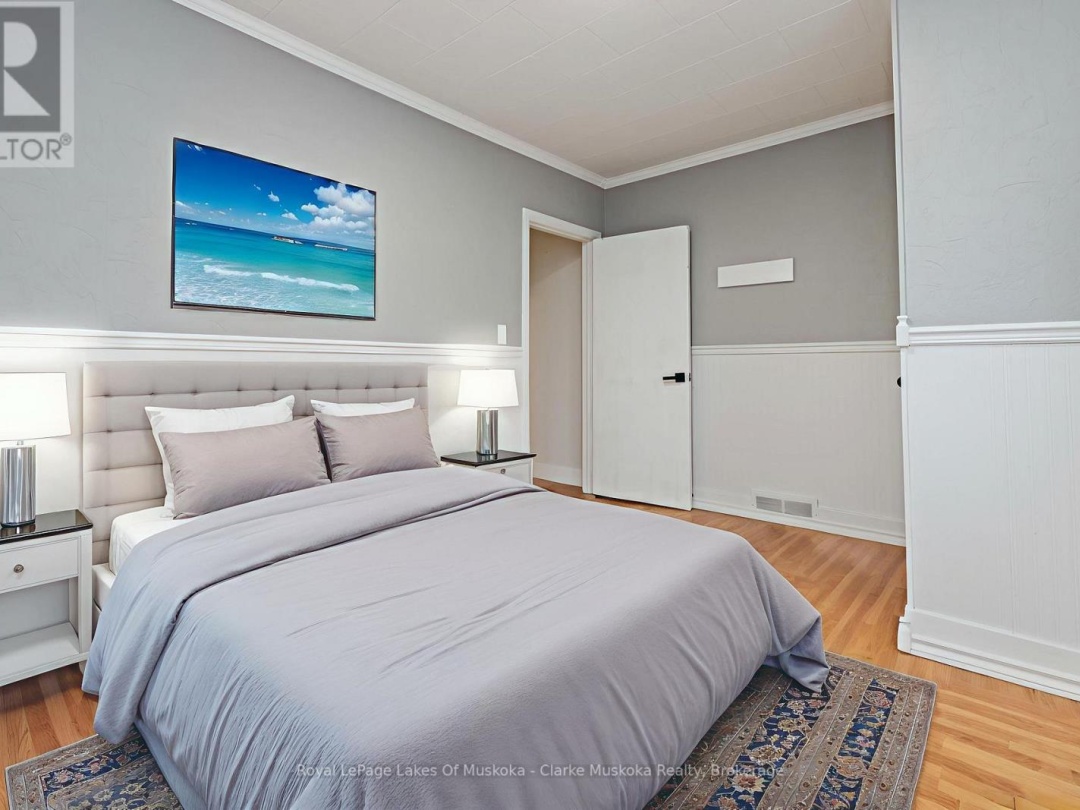 57 CASCADE STREET, Parry Sound