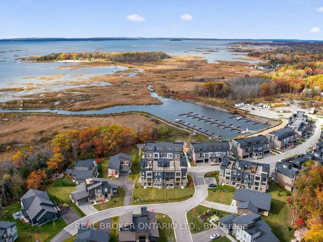 111 MARINA VILLAGE DRIVE, Georgian Bay