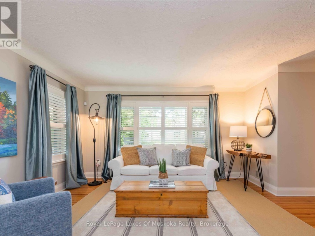 9 MOUNTVIEW AVENUE, 
