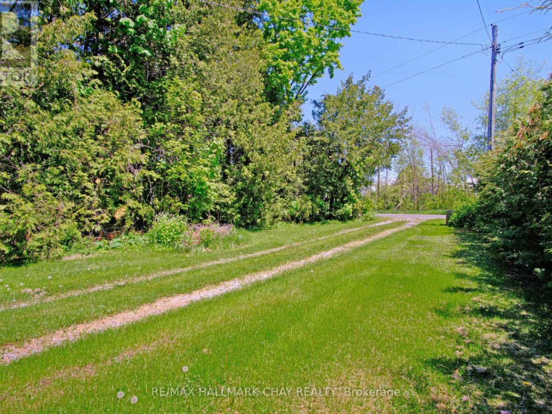 2196 LAKESHORE DRIVE, 