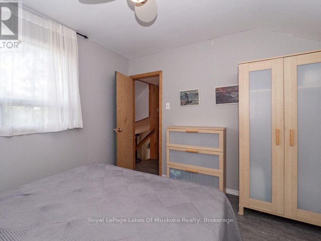 3 ISLAND 15KL, 