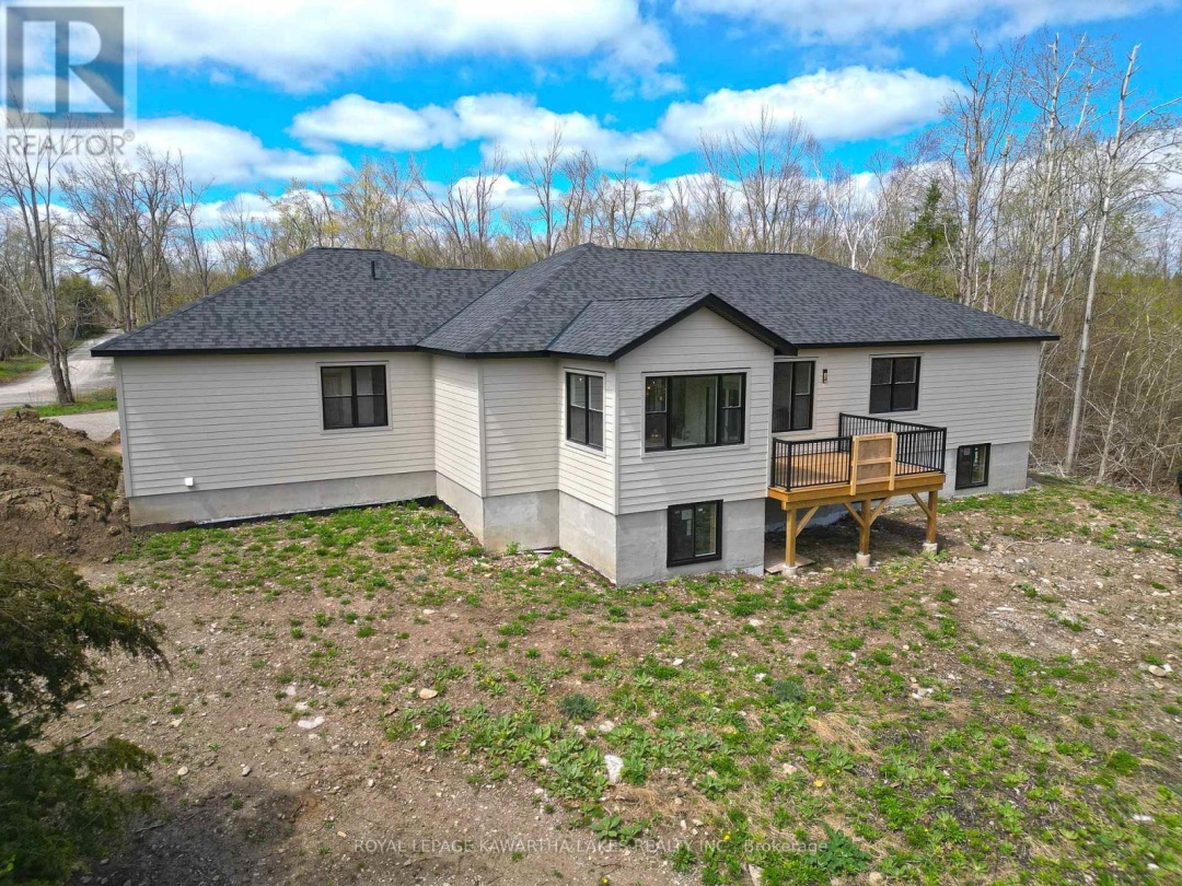 104 MOON LINE ROAD N, Trent Lakes