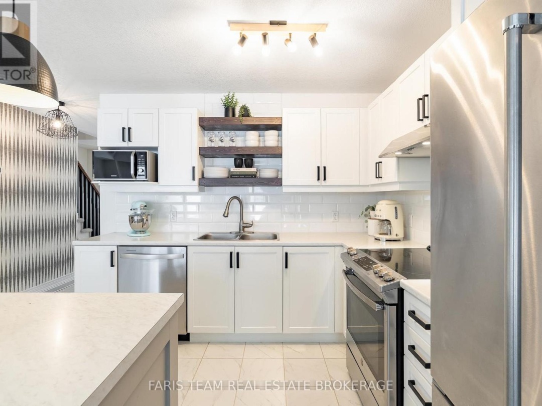 22 SPALDING CRESCENT, Huntsville (Chaffey)