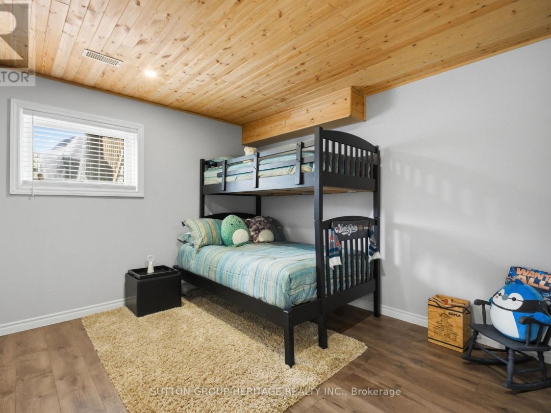 36 HUNTINGWOOD CRESCENT, Kawartha Lakes (Bobcaygeon)
