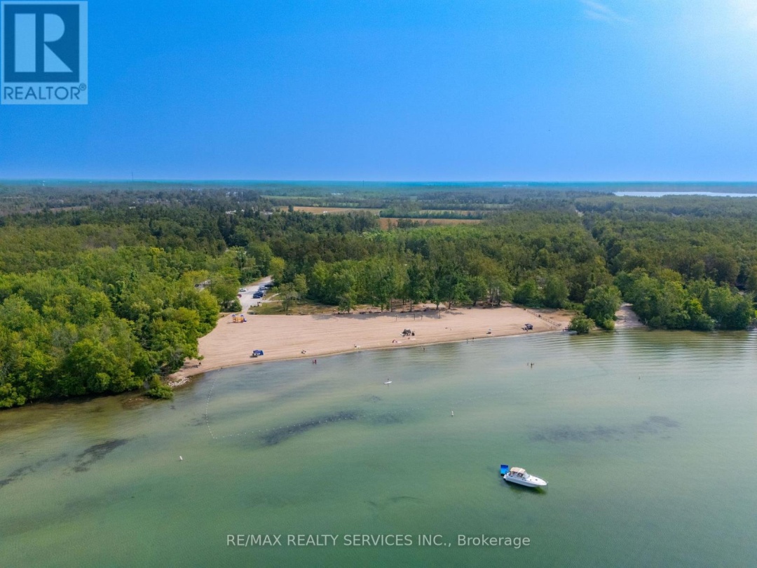 103 IVY LANE, Lake Simcoe
