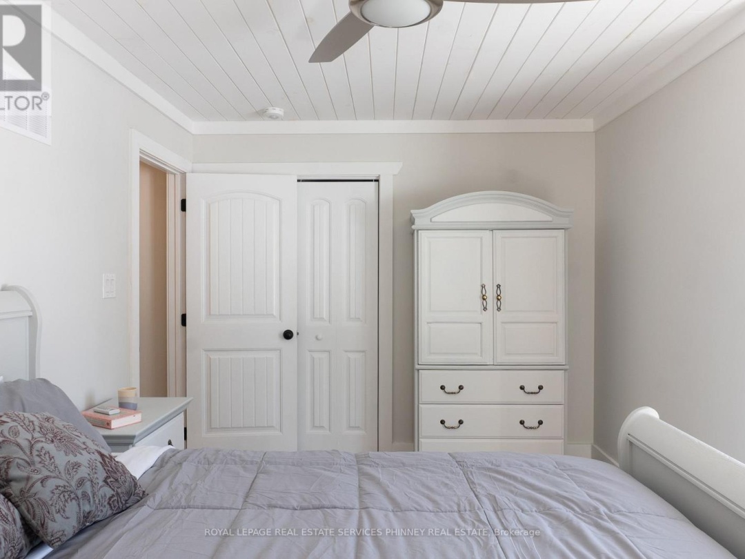 1068 XAVIER STREET, Gravenhurst (Morrison)